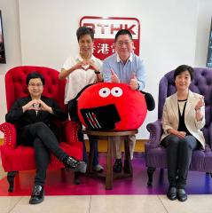 繽紛旅程 | 溫艾狄（香港社福界心連心大行動行政總裁）、朱麗玲（秘書長）
